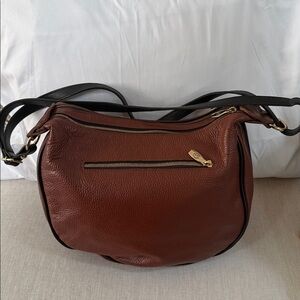 VALENTINA Leather Shoulder Bag purse 👜 made In Italy in Brown semi circle